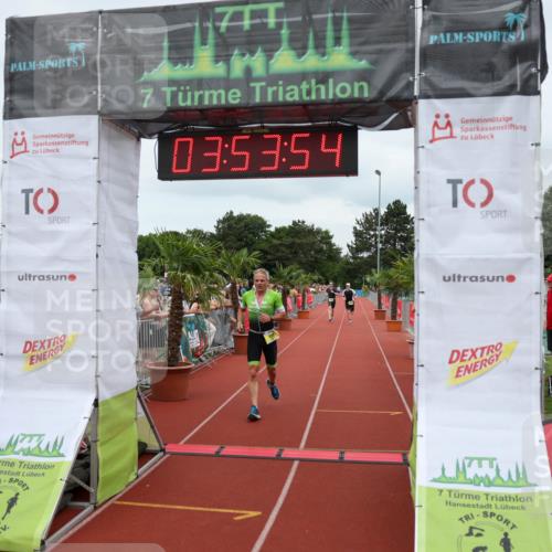 15.06.2025 - 7 Türme Triathlon Michael Strokosch http://msf.ph/oto/7969692 15.06.2025 13:53:53 Ziel 939, 1162 meine-sportfotos.de