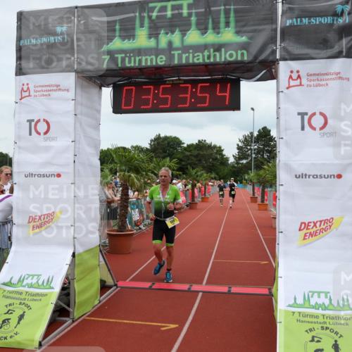 15.06.2025 - 7 Türme Triathlon Michael Strokosch http://msf.ph/oto/7969702 15.06.2025 13:53:54 Ziel 939, 999, 1162 meine-sportfotos.de