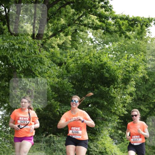 15.06.2025 - REWE Women's Run Jannik Wohlers http://msf.ph/oto/7969737 15.06.2025 10:04:47 Laufen 5271, 5266, 5567 meine-sportfotos.de