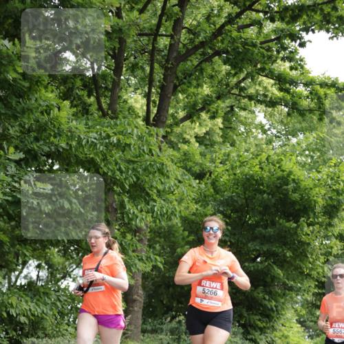 15.06.2025 - REWE Women's Run Jannik Wohlers http://msf.ph/oto/7969750 15.06.2025 10:04:47 Laufen 5266, 5567 meine-sportfotos.de