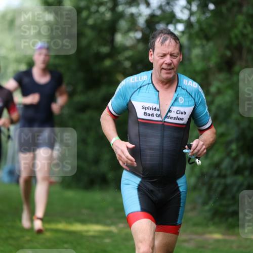 15.06.2025 - 7 Türme Triathlon Michael Strokosch http://msf.ph/oto/7969760 15.06.2025 12:56:48 Schwimmen 786, 868, 886, 901, 910, 1003, 1028, 1060, 1070, 1074, 1132, 1175, 1198 meine-sportfotos.de