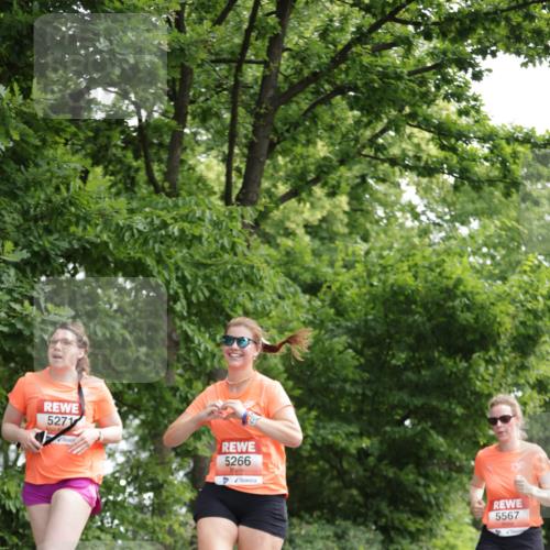 15.06.2025 - REWE Women's Run Jannik Wohlers http://msf.ph/oto/7969771 15.06.2025 10:04:48 Laufen 5271, 5266, 5567 meine-sportfotos.de