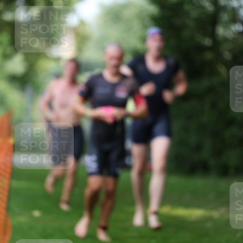 15.06.2025 - 7 Türme Triathlon Michael Strokosch http://msf.ph/oto/7969772 15.06.2025 12:56:49 Schwimmen 786, 868, 886, 901, 910, 1003, 1028, 1060, 1070, 1074, 1132, 1175, 1198 meine-sportfotos.de