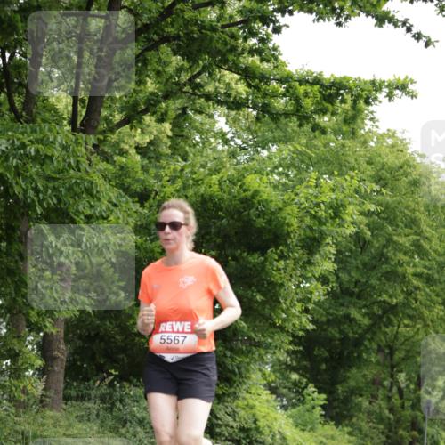 15.06.2025 - REWE Women's Run Jannik Wohlers http://msf.ph/oto/7969794 15.06.2025 10:04:49 Laufen 5567 meine-sportfotos.de