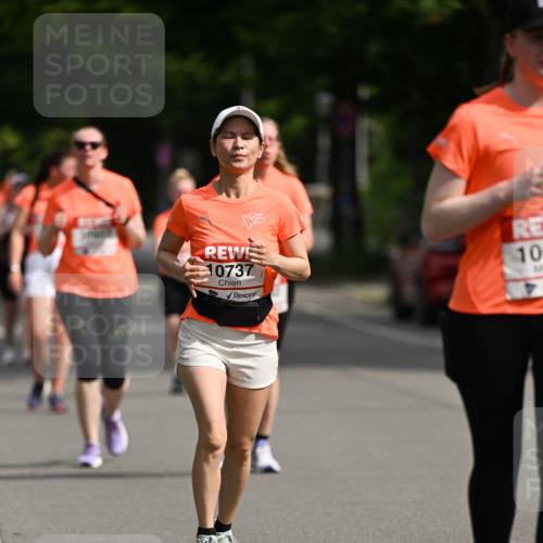 15.06.2025 - REWE Women's Run Dr. Thomas Lammeyer http://msf.ph/oto/7969811 15.06.2025 09:59:02 Laufen 10737 meine-sportfotos.de