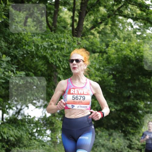 15.06.2025 - REWE Women's Run Jannik Wohlers http://msf.ph/oto/7969859 15.06.2025 10:04:57 Laufen 5679 meine-sportfotos.de