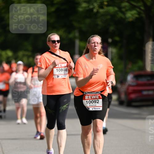 15.06.2025 - REWE Women's Run Dr. Thomas Lammeyer http://msf.ph/oto/7969885 15.06.2025 09:59:04 Laufen 10803, 10092 meine-sportfotos.de