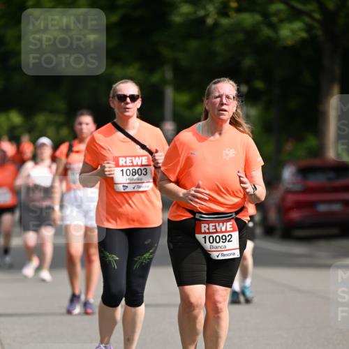 15.06.2025 - REWE Women's Run Dr. Thomas Lammeyer http://msf.ph/oto/7969895 15.06.2025 09:59:05 Laufen 10803, 10092 meine-sportfotos.de