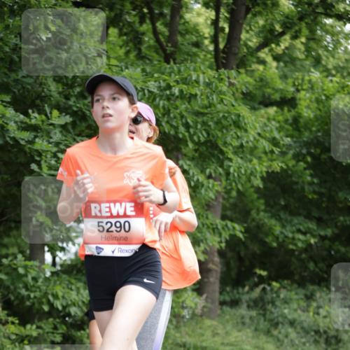 15.06.2025 - REWE Women's Run Jannik Wohlers http://msf.ph/oto/7969904 15.06.2025 10:05:01 Laufen 5290 meine-sportfotos.de