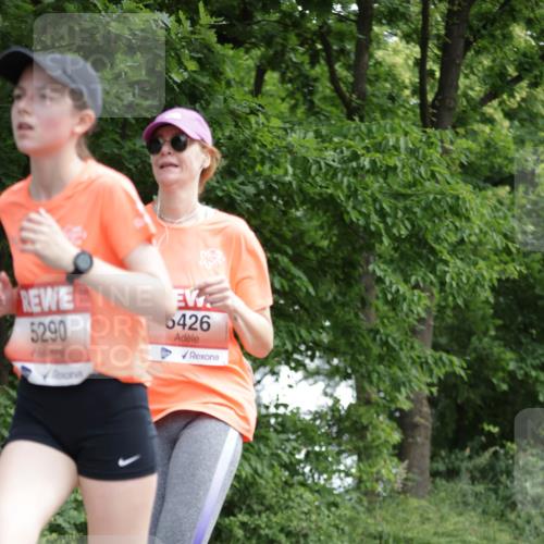 15.06.2025 - REWE Women's Run Jannik Wohlers http://msf.ph/oto/7969921 15.06.2025 10:05:01 Laufen 5290, 5426 meine-sportfotos.de