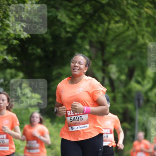 15.06.2025 - REWE Women's Run Jannik Wohlers http://msf.ph/oto/7969964 15.06.2025 10:05:05 Laufen 76, 5495, 59 meine-sportfotos.de