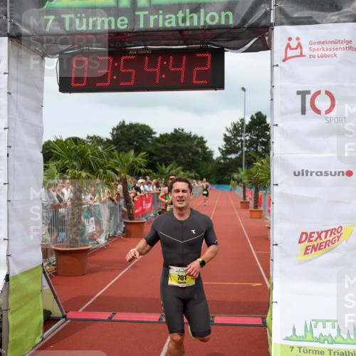 15.06.2025 - 7 Türme Triathlon Michael Strokosch http://msf.ph/oto/7969966 15.06.2025 13:54:42 Ziel 701, 755, 901, 913, 919, 1116 meine-sportfotos.de