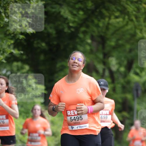 15.06.2025 - REWE Women's Run Jannik Wohlers http://msf.ph/oto/7969971 15.06.2025 10:05:05 Laufen 76, 5495, 659 meine-sportfotos.de