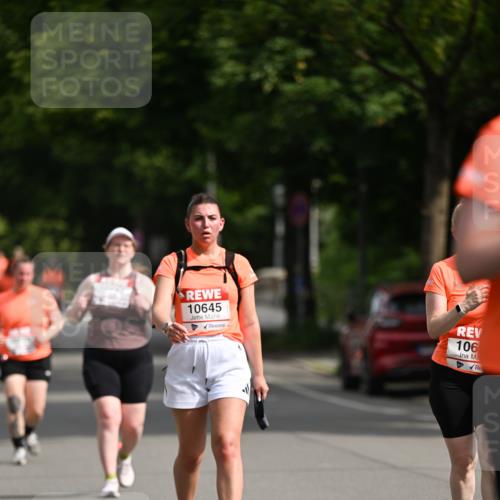 15.06.2025 - REWE Women's Run Dr. Thomas Lammeyer http://msf.ph/oto/7969974 15.06.2025 09:59:08 Laufen 10645, 106 meine-sportfotos.de