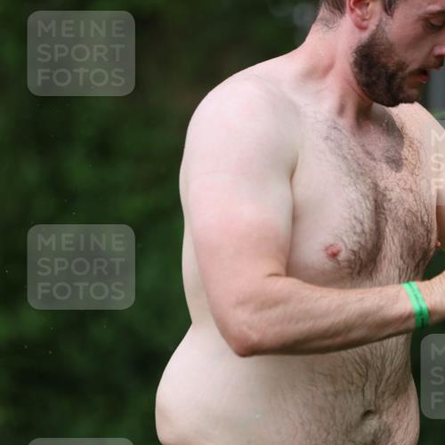 15.06.2025 - 7 Türme Triathlon Michael Strokosch http://msf.ph/oto/7969986 15.06.2025 12:57:12 Schwimmen 736, 774, 889, 913, 915, 988, 1031, 1033, 1049, 1064, 1074, 1087, 1095, 1114, 1116, 1136, 1164, 1166, 1167 meine-sportfotos.de