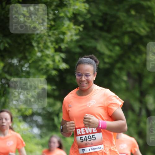 15.06.2025 - REWE Women's Run Jannik Wohlers http://msf.ph/oto/7970007 15.06.2025 10:05:06 Laufen 176, 5495 meine-sportfotos.de