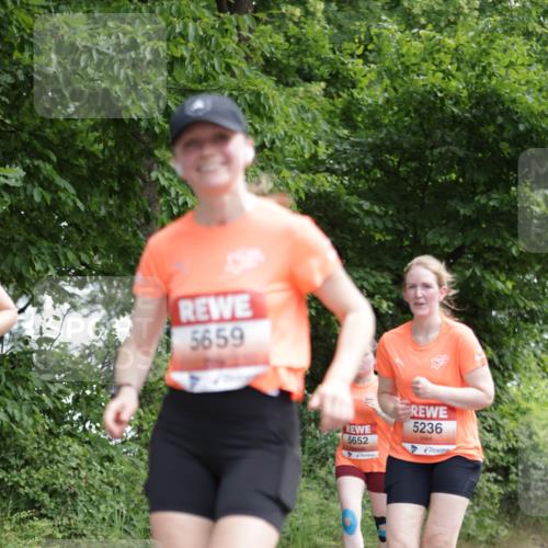 15.06.2025 - REWE Women's Run Jannik Wohlers http://msf.ph/oto/7970052 15.06.2025 10:05:08 Laufen 5659, 5652, 5236 meine-sportfotos.de