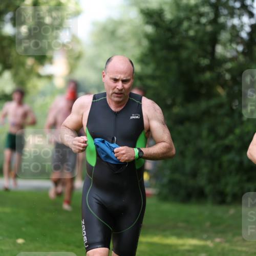 15.06.2025 - 7 Türme Triathlon Michael Strokosch http://msf.ph/oto/7970055 15.06.2025 12:57:19 Schwimmen 709, 736, 774, 793, 857, 889, 913, 915, 986, 988, 1031, 1033, 1047, 1049, 1055, 1064, 1087, 1095, 1114, 1116, 1117, 1136, 1142, 1164, 1166, 1167 meine-sportfotos.de