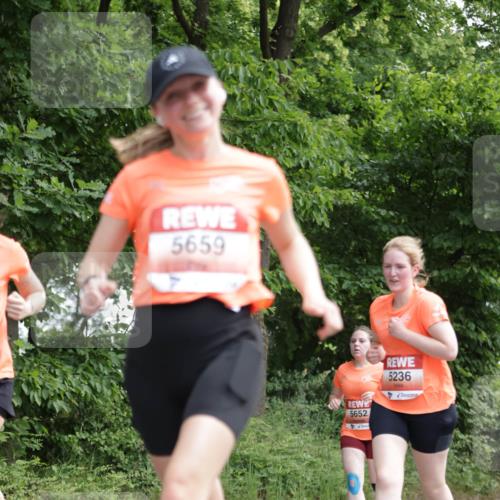15.06.2025 - REWE Women's Run Jannik Wohlers http://msf.ph/oto/7970061 15.06.2025 10:05:09 Laufen 5659, 5652, 5236 meine-sportfotos.de