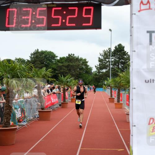 15.06.2025 - 7 Türme Triathlon Michael Strokosch http://msf.ph/oto/7970110 15.06.2025 13:55:28 Ziel 762 meine-sportfotos.de
