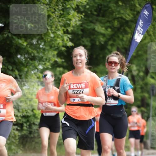 15.06.2025 - REWE Women's Run Jannik Wohlers http://msf.ph/oto/7970130 15.06.2025 10:05:13 Laufen 9, 5227 meine-sportfotos.de
