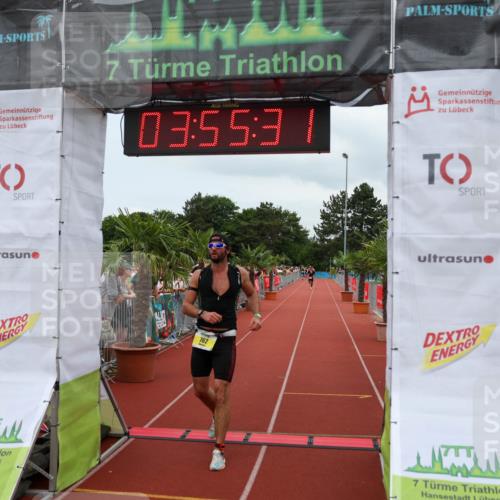 15.06.2025 - 7 Türme Triathlon Michael Strokosch http://msf.ph/oto/7970146 15.06.2025 13:55:31 Ziel 762 meine-sportfotos.de