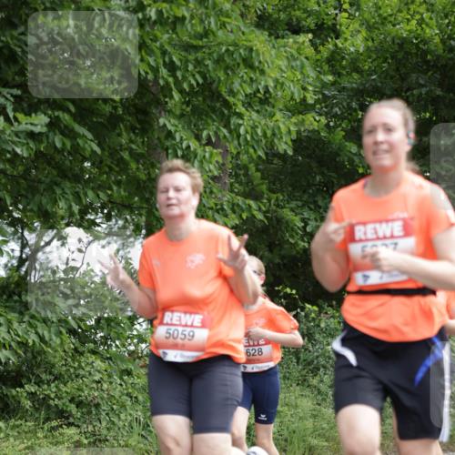 15.06.2025 - REWE Women's Run Jannik Wohlers http://msf.ph/oto/7970155 15.06.2025 10:05:15 Laufen 5059, 628 meine-sportfotos.de