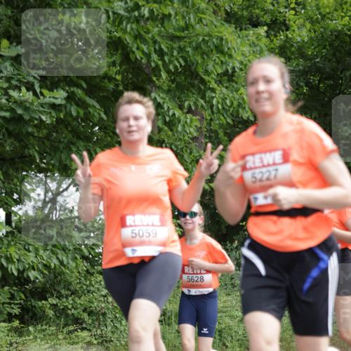 15.06.2025 - REWE Women's Run Jannik Wohlers http://msf.ph/oto/7970170 15.06.2025 10:05:15 Laufen 5059, 5227, 5628 meine-sportfotos.de