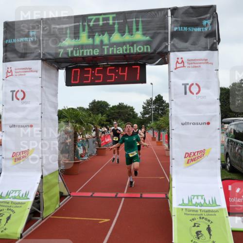 15.06.2025 - 7 Türme Triathlon Michael Strokosch http://msf.ph/oto/7970248 15.06.2025 13:55:47 Ziel 455, 475, 745, 879, 935, 978, 1087, 1120 meine-sportfotos.de