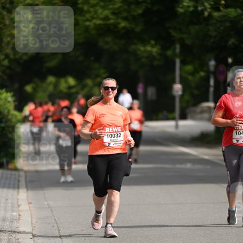 15.06.2025 - REWE Women's Run Dr. Thomas Lammeyer http://msf.ph/oto/7970251 15.06.2025 09:59:20 Laufen 10032 meine-sportfotos.de