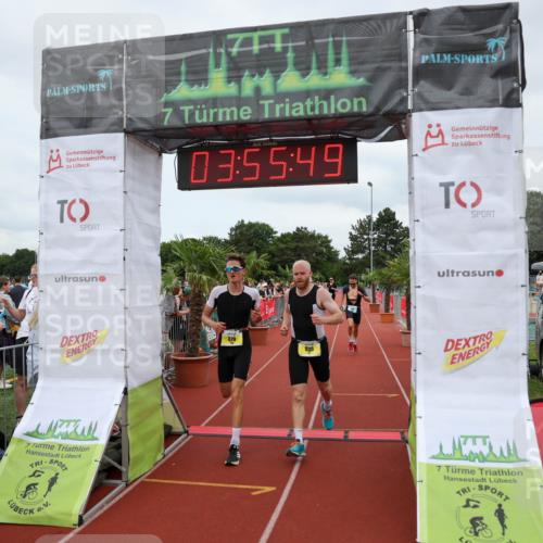 15.06.2025 - 7 Türme Triathlon Michael Strokosch http://msf.ph/oto/7970267 15.06.2025 13:55:48 Ziel 455, 475, 745, 879, 935, 978, 1087, 1120 meine-sportfotos.de