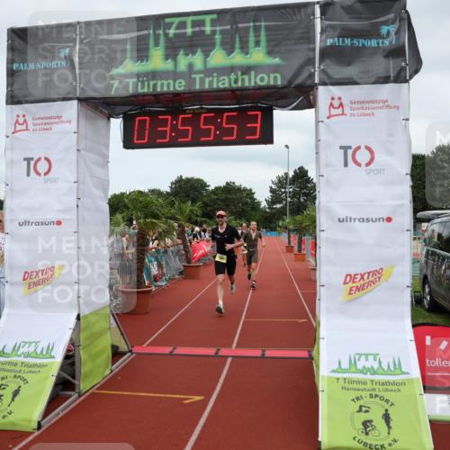 15.06.2025 - 7 Türme Triathlon Michael Strokosch http://msf.ph/oto/7970321 15.06.2025 13:55:53 Ziel 455, 475, 760, 879, 935, 1064, 1070, 1087 meine-sportfotos.de