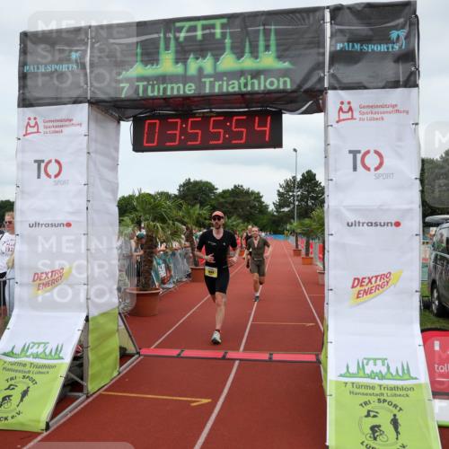 15.06.2025 - 7 Türme Triathlon Michael Strokosch http://msf.ph/oto/7970331 15.06.2025 13:55:53 Ziel 455, 475, 760, 879, 935, 1064, 1070, 1087 meine-sportfotos.de