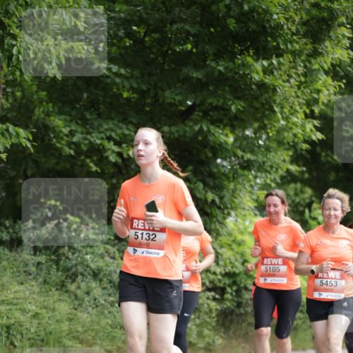15.06.2025 - REWE Women's Run Jannik Wohlers http://msf.ph/oto/7970354 15.06.2025 10:05:24 Laufen 5132, 5105, 5453 meine-sportfotos.de