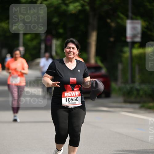 15.06.2025 - REWE Women's Run Dr. Thomas Lammeyer http://msf.ph/oto/7970399 15.06.2025 09:59:33 Laufen 10550 meine-sportfotos.de