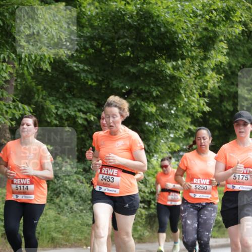 15.06.2025 - REWE Women's Run Jannik Wohlers http://msf.ph/oto/7970400 15.06.2025 10:05:26 Laufen 5114, 5453, 5308, 5250, 5175 meine-sportfotos.de