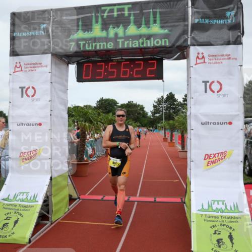 15.06.2025 - 7 Türme Triathlon Michael Strokosch http://msf.ph/oto/7970447 15.06.2025 13:56:22 Ziel 904, 924 meine-sportfotos.de