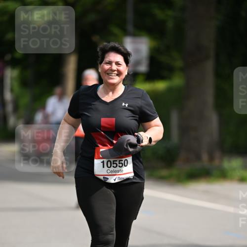 15.06.2025 - REWE Women's Run Dr. Thomas Lammeyer http://msf.ph/oto/7970454 15.06.2025 09:59:34 Laufen 10550 meine-sportfotos.de
