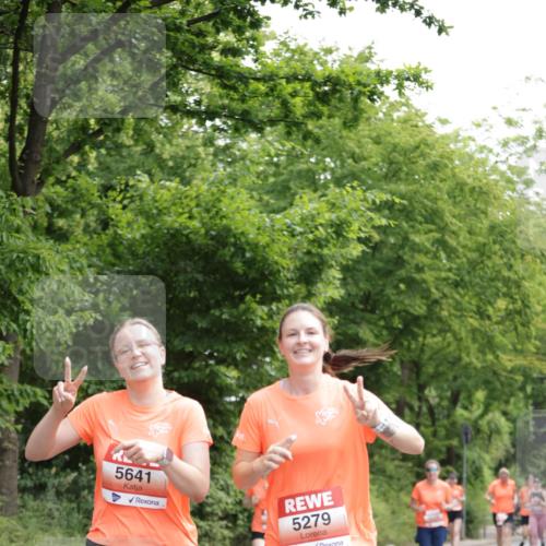 15.06.2025 - REWE Women's Run Jannik Wohlers http://msf.ph/oto/7970467 15.06.2025 10:05:30 Laufen 5641, 5279 meine-sportfotos.de