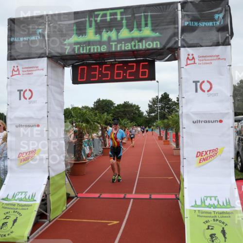 15.06.2025 - 7 Türme Triathlon Michael Strokosch http://msf.ph/oto/7970470 15.06.2025 13:56:26 Ziel 410, 904, 924 meine-sportfotos.de