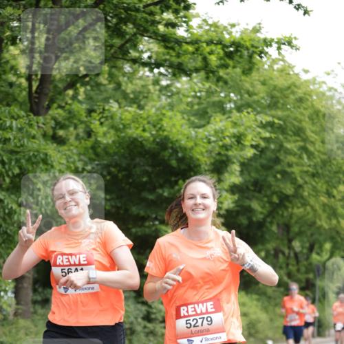 15.06.2025 - REWE Women's Run Jannik Wohlers http://msf.ph/oto/7970476 15.06.2025 10:05:30 Laufen 5641, 5279 meine-sportfotos.de