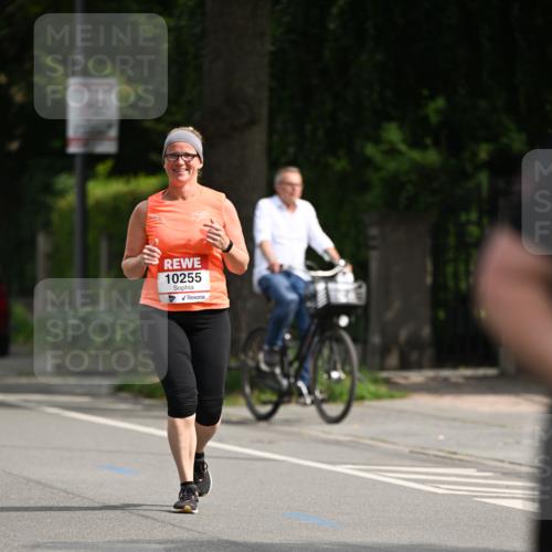 15.06.2025 - REWE Women's Run Dr. Thomas Lammeyer http://msf.ph/oto/7970500 15.06.2025 09:59:37 Laufen 10255 meine-sportfotos.de