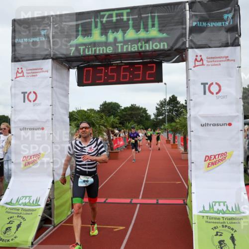 15.06.2025 - 7 Türme Triathlon Michael Strokosch http://msf.ph/oto/7970545 15.06.2025 13:56:32 Ziel 410, 741, 904, 1025 meine-sportfotos.de