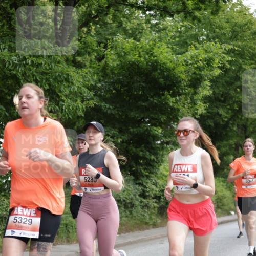 15.06.2025 - REWE Women's Run Jannik Wohlers http://msf.ph/oto/7970549 15.06.2025 10:05:39 Laufen 5329, 5280, 1 meine-sportfotos.de
