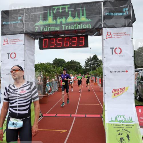 15.06.2025 - 7 Türme Triathlon Michael Strokosch http://msf.ph/oto/7970565 15.06.2025 13:56:33 Ziel 410, 741, 896, 904, 1025 meine-sportfotos.de