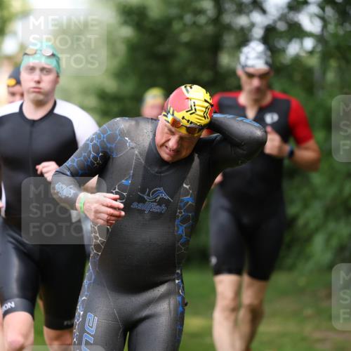 15.06.2025 - 7 Türme Triathlon Michael Strokosch http://msf.ph/oto/7970575 15.06.2025 12:58:14 Schwimmen 192, 704, 717, 773, 775, 795, 798, 815, 853, 935, 938, 956, 974, 1044, 1052, 1059, 1069, 1085, 1106, 1127, 1141, 1143, 1162, 1186, 1193 meine-sportfotos.de