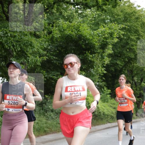 15.06.2025 - REWE Women's Run Jannik Wohlers http://msf.ph/oto/7970577 15.06.2025 10:05:39 Laufen 5280, 2, 231, 5365 meine-sportfotos.de