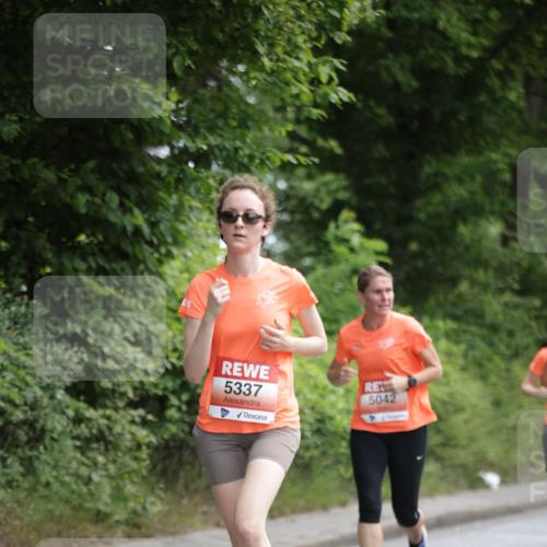 15.06.2025 - REWE Women's Run Jannik Wohlers http://msf.ph/oto/7970612 15.06.2025 10:05:41 Laufen 5337, 5042 meine-sportfotos.de