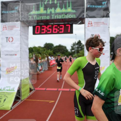 15.06.2025 - 7 Türme Triathlon Michael Strokosch http://msf.ph/oto/7970613 15.06.2025 13:56:37 Ziel 410, 741, 896, 996, 1025 meine-sportfotos.de
