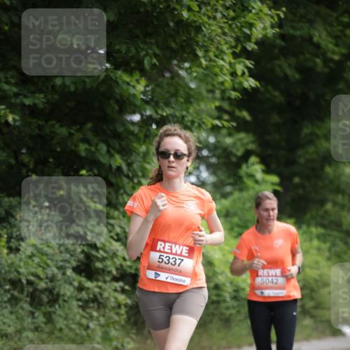15.06.2025 - REWE Women's Run Jannik Wohlers http://msf.ph/oto/7970618 15.06.2025 10:05:41 Laufen 5337, 5042 meine-sportfotos.de
